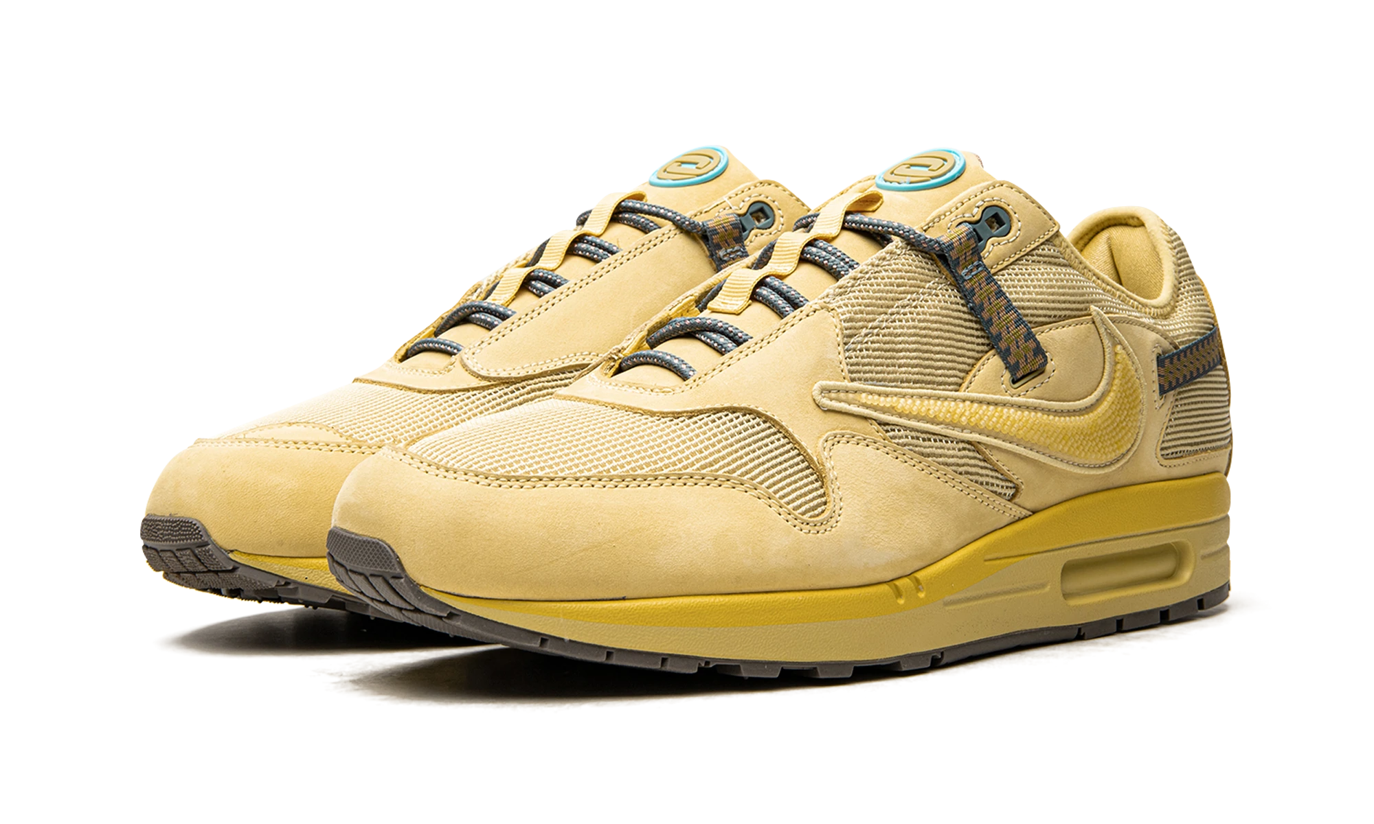 Detail of the inner side of the sneaker Nike Air Max 1 Travis Scott Cactus Jack Saturn Gold (DO9392-700) or.