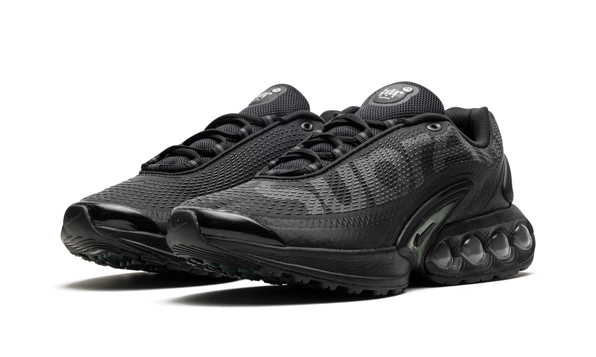 Detail of the inner side of the sneaker Nike Air Max Dn SP Supreme Black (FZ4044-001) noir.