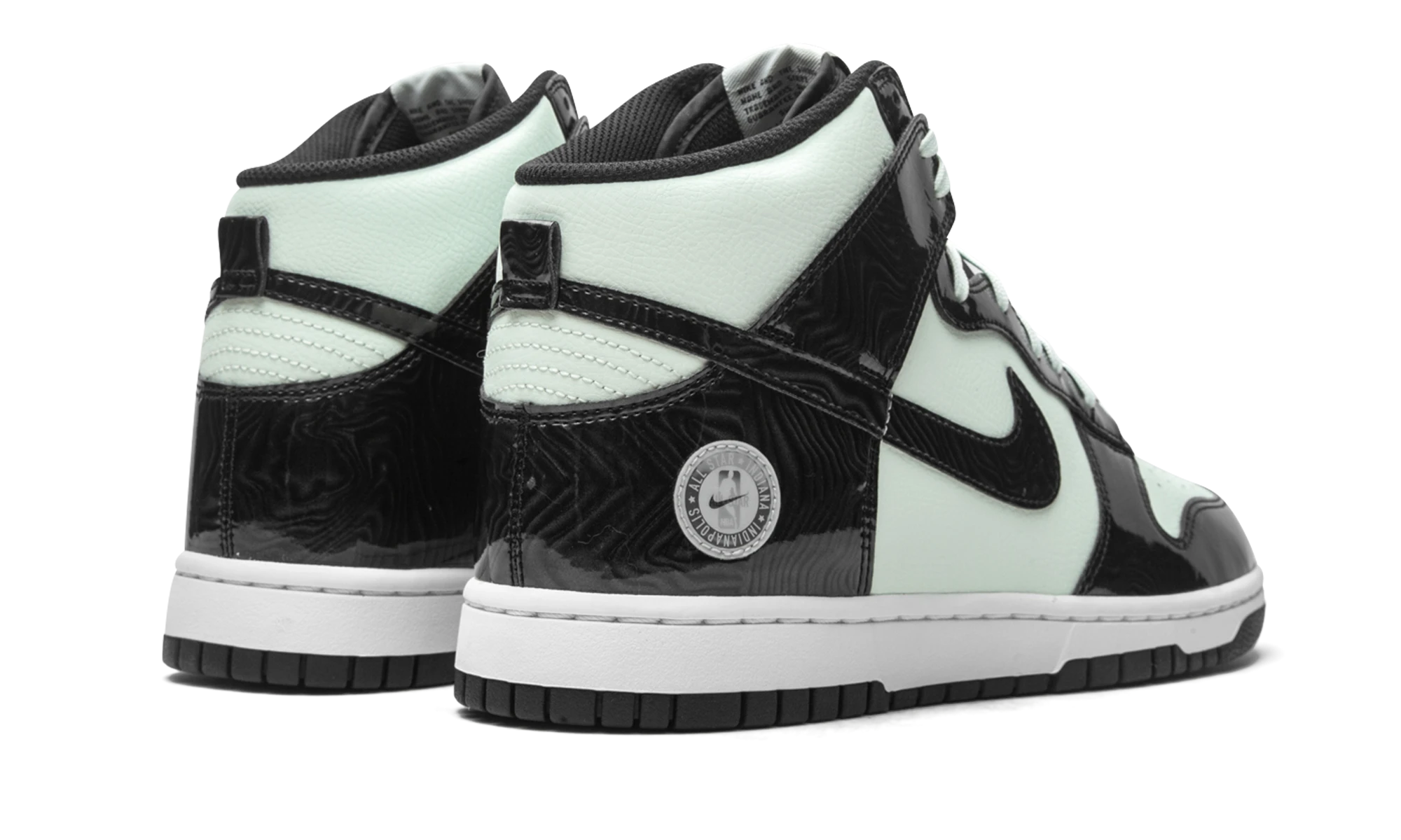 Pair of sneakers Nike Dunk High SE All-Star (DD1398-300) brand new and authentic with original box.
