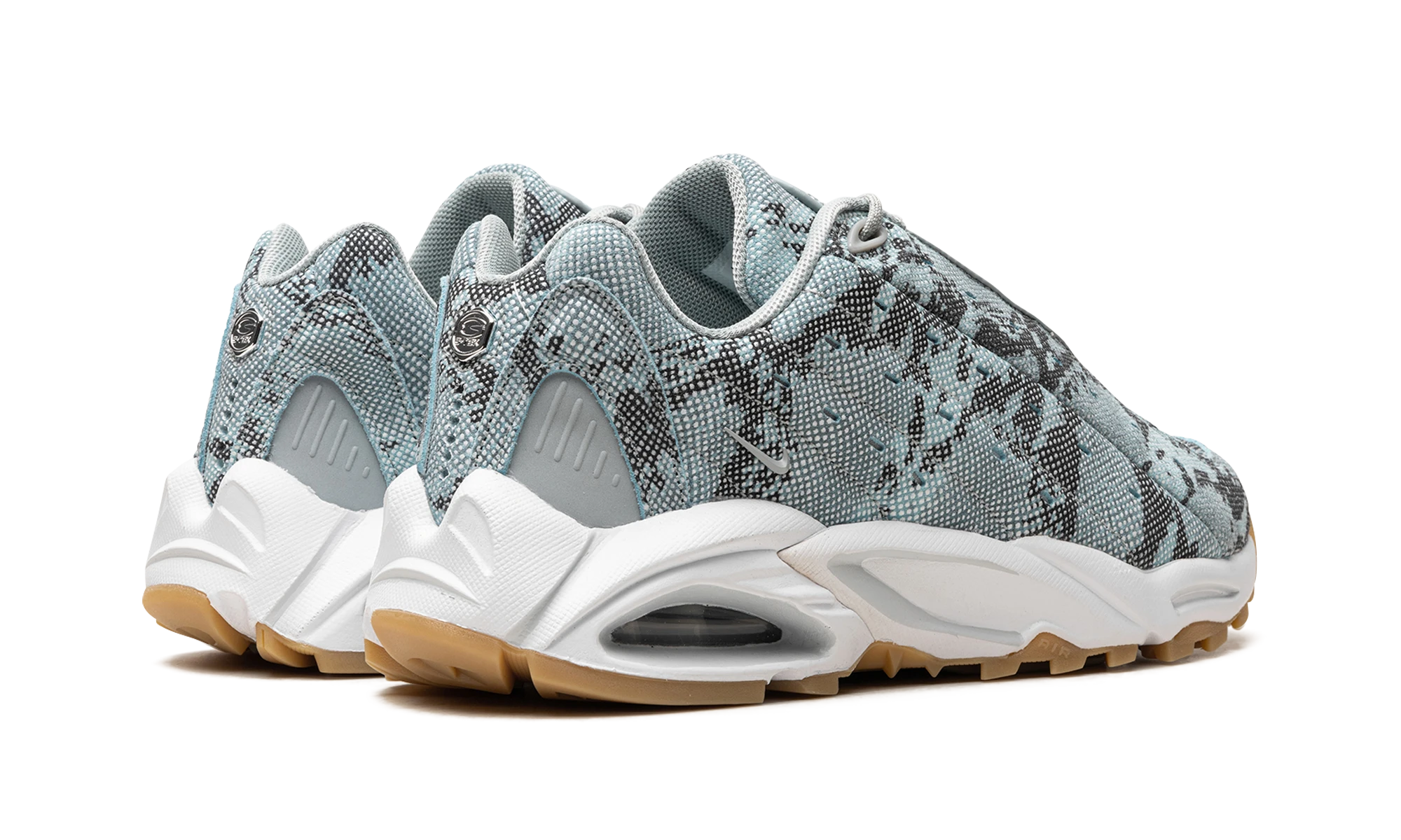 Nike Hot Step Air Terra "Drake NOCTA Snakeskin Light Pumice", paire avec boîte d’origine. Disponible chez MNR Sneakers en France, Belgique, Luxembourg, Suisse et Monaco, livraison offerte.