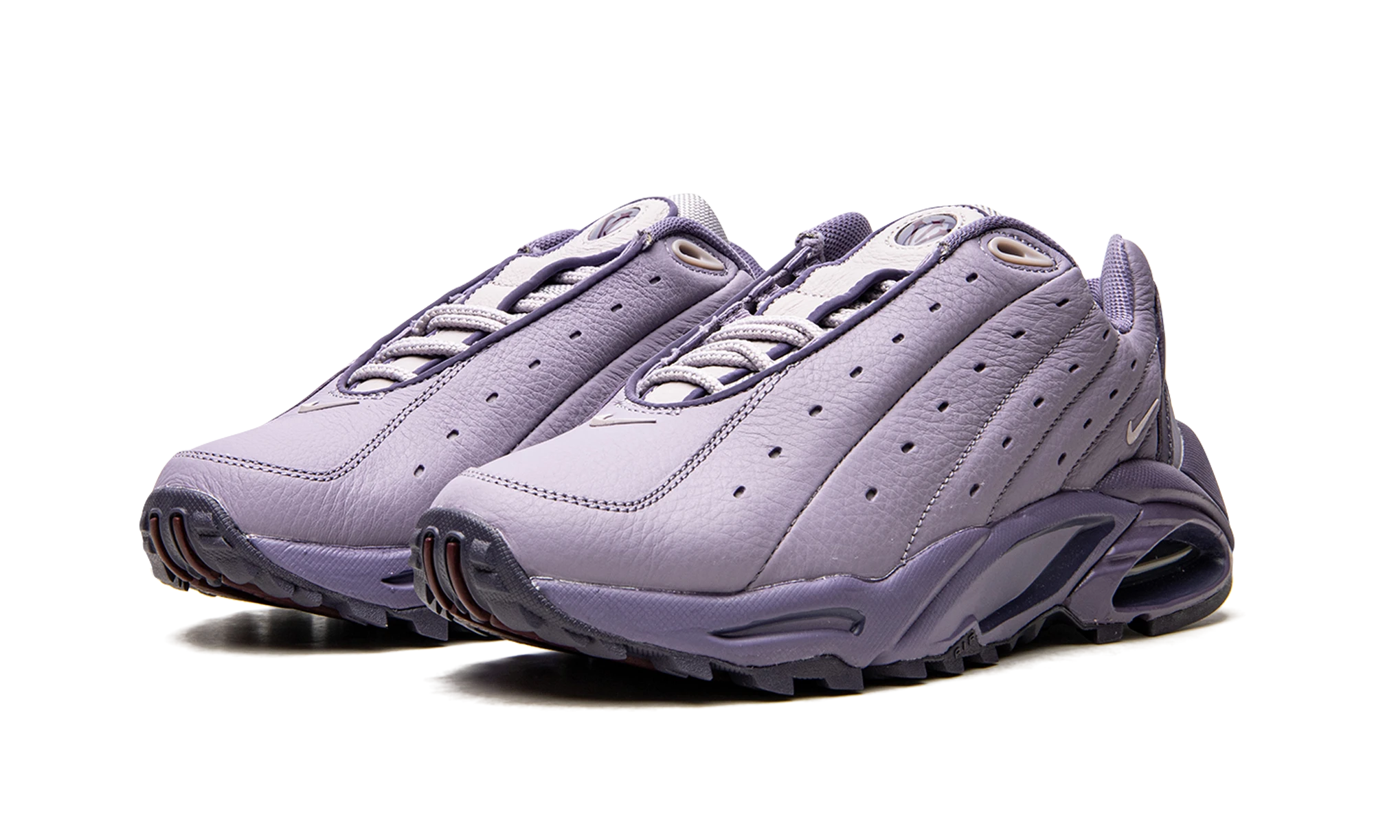 Detail of the inner side of the sneaker Nike Hot Step Air Terra Drake NOCTA Violet Haze (DH4692-500) violet.