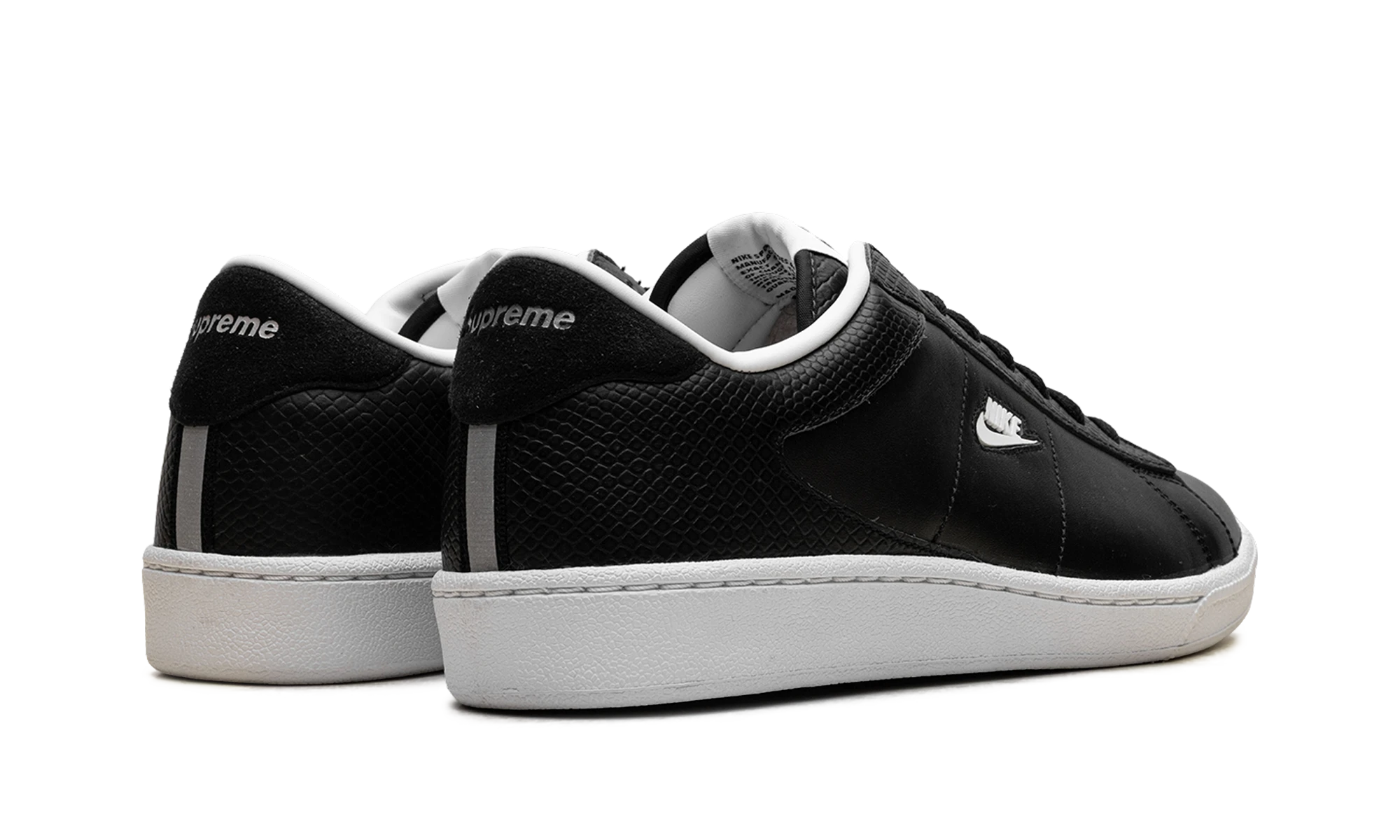 Pair of sneakers Nike SB Tennis Classic Supreme Black (556045-001) brand new and authentic with original box.