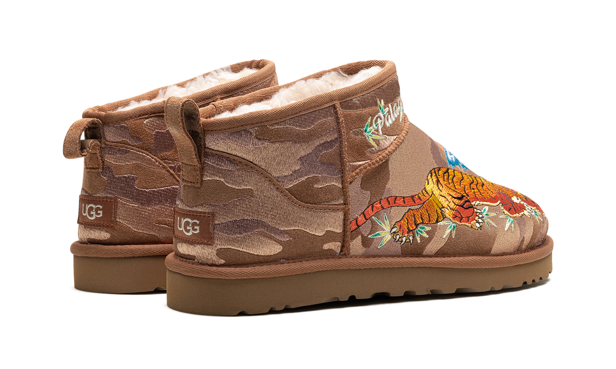 Pair of boots UGG Classic Ultra Mini Boot Palace Chestnut Camo (1172071-CTCM) brand new and authentic with original box.
