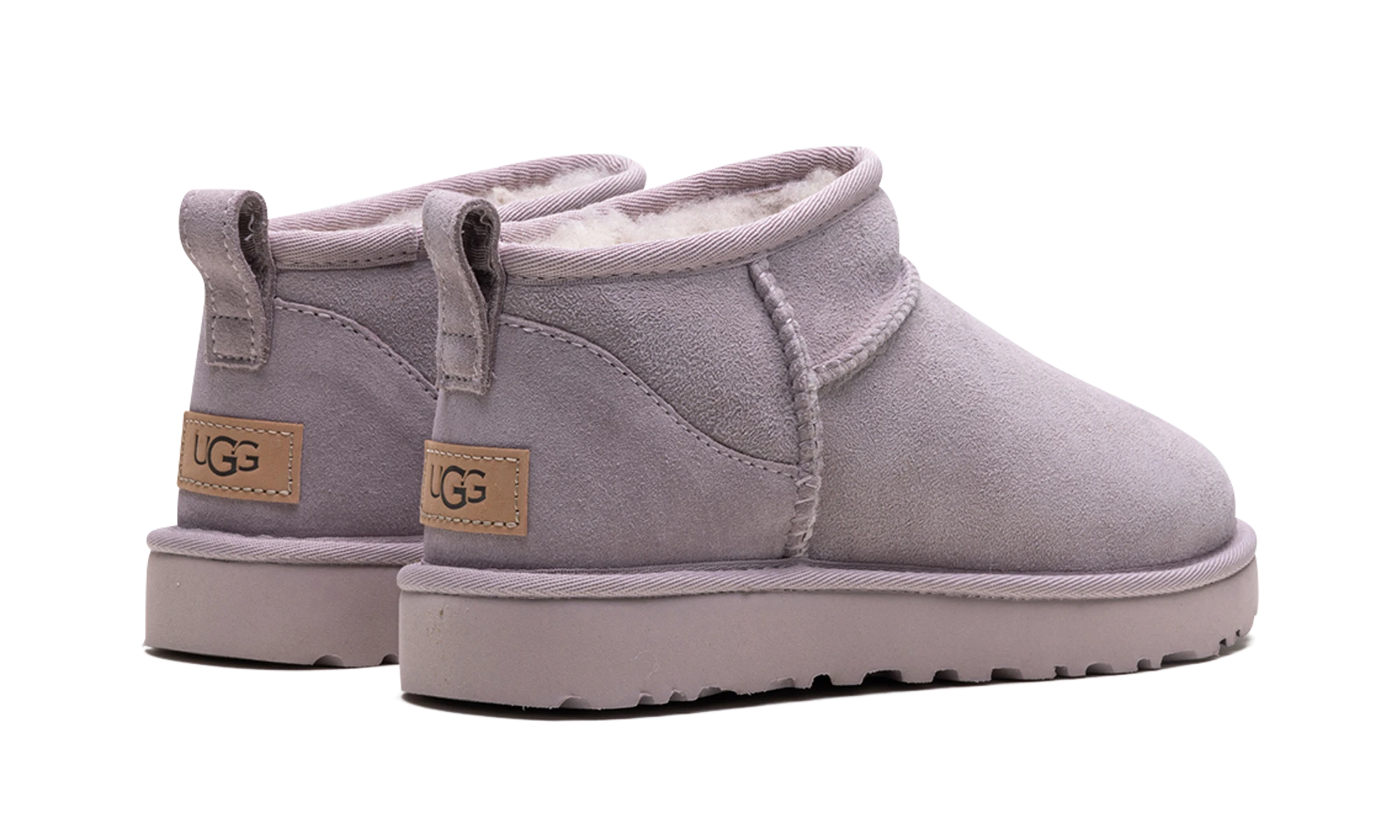 Paar Stiefel UGG Classic Ultra Mini Boot Pale Smoke (1116109-PSK) – nagelneu und authentisch mit Originalkarton.