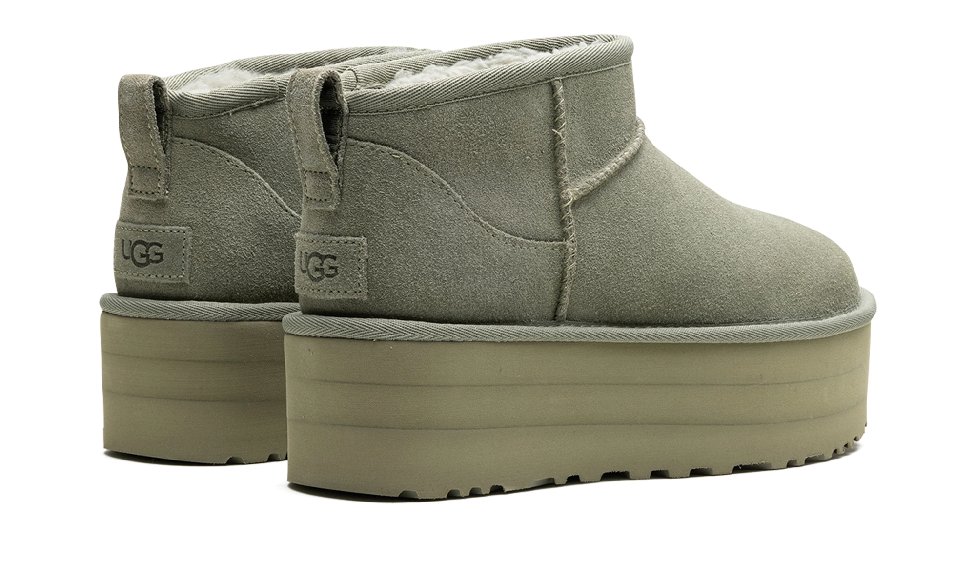 Pair of boots UGG Classic Ultra Mini Platform Boot Shaded Clover (1135092-SDC) brand new and authentic with original box.