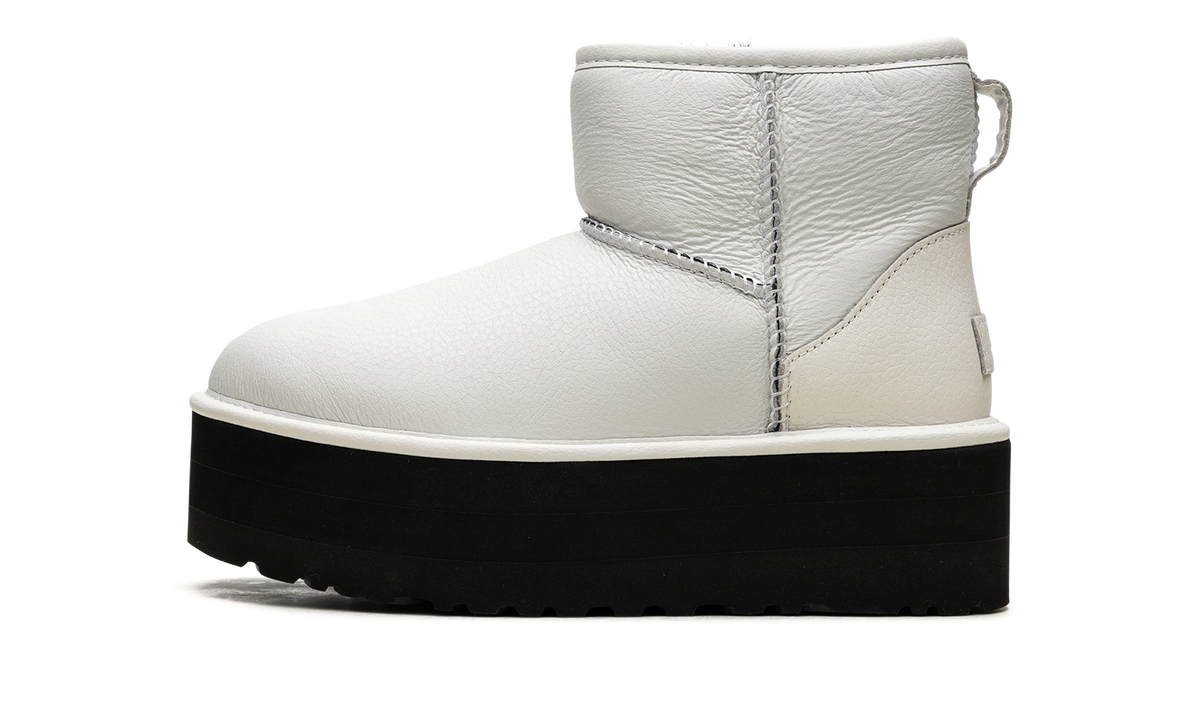 UGG Classic Mini Platform Mat Çizme Ultra Mat Beyaz (1130611-UMWH)
