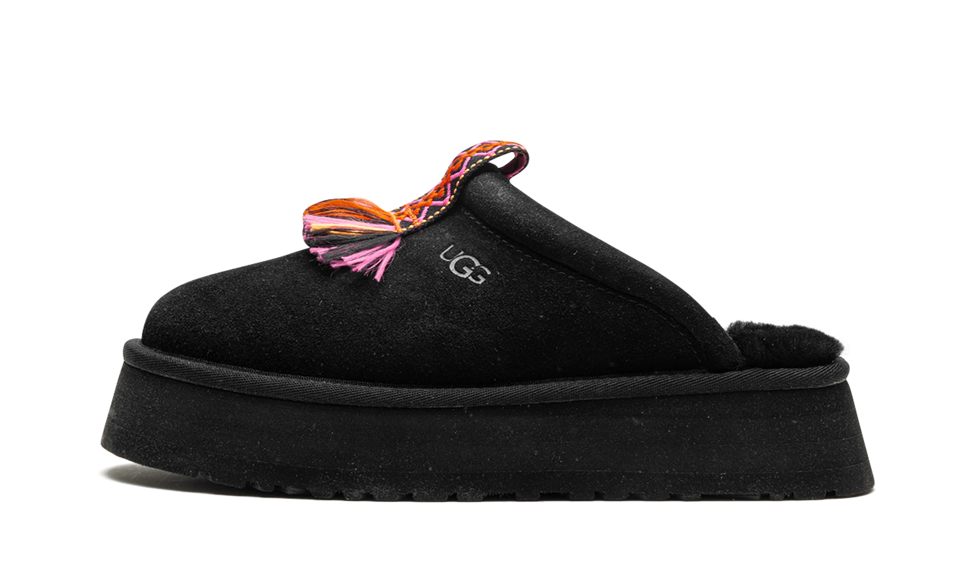 Detail of the inner side of the sneaker UGG Tazzle Black noir.